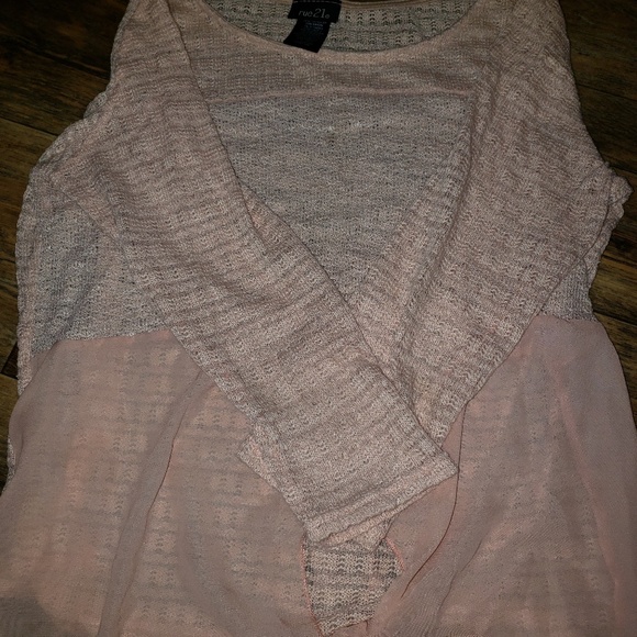 Medium Shirts bundle - Picture 7 of 8